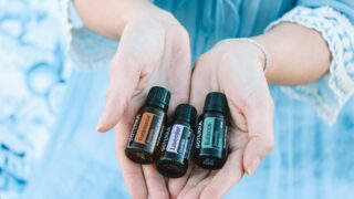 ピノdoTERRA chelsea-gates-LmMVBaZyHoI-